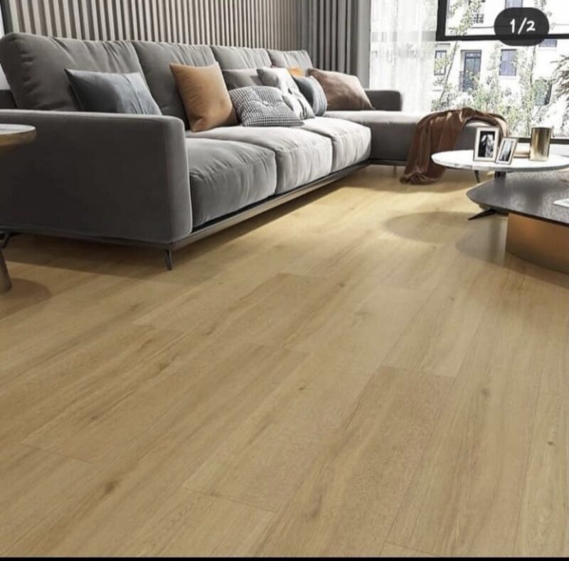 Vinyl flooring 2.5mm thickness - Water Resistant
20pcs in a pack